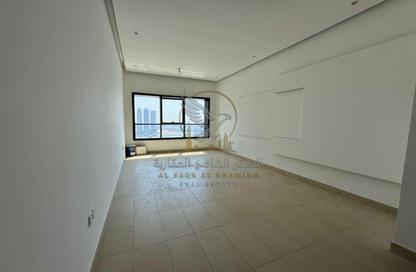 Apartment - 1 Bedroom - 2 Bathrooms for rent in Al Khan Corniche - Al Khan - Sharjah Apartment - 1 Bedroom - 2 Bathrooms for rent in Al Khan Corniche - Al Khan - Sharjah