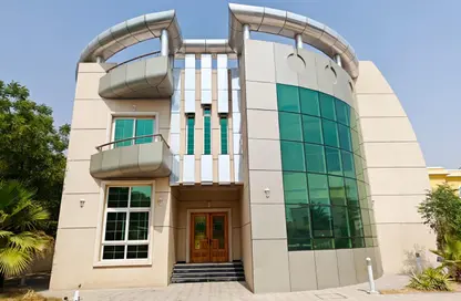 فيلا - 4 غرف نوم - 5 حمامات للايجار في الورقاء 3 - الورقاء - دبي