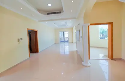 فيلا - 4 غرف نوم - 5 حمامات للايجار في الورقاء 3 - الورقاء - دبي