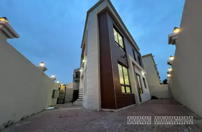 Villa - 5 Bedrooms - 7 Bathrooms for rent in Al Helio 2 - Al Helio - Ajman
