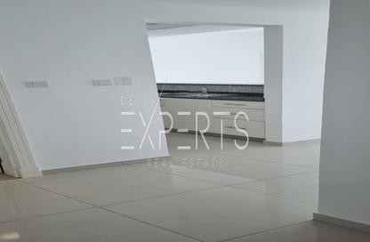 Apartment - 1 - 2 for rent in Marina Bay by DAMAC - Najmat Abu Dhabi - Al Reem Island - Abu Dhabi