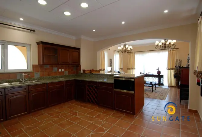 155098404 - Property Image 3