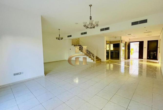 89200738 - Property Image 3