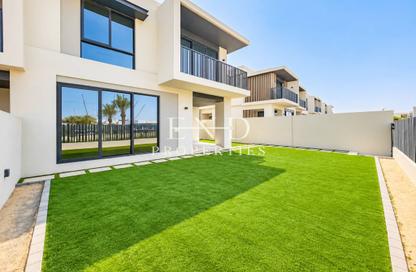 Townhouse - 4 - 5 for rent in Jebel Ali Village Townhouses - Jebel Ali Village - Jebel Ali - Dubai
