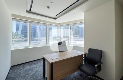Office Space - Studio - 1 for rent in One Lake Plaza - JLT Cluster T - Jumeirah Lake Towers - Dubai