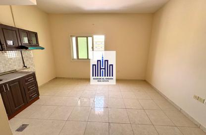 Apartment - Studio - 1 Bathroom for rent in Muwailih Building - Muwaileh - Sharjah Apartment - Studio - 1 Bathroom for rent in Muwailih Building - Muwaileh - Sharjah