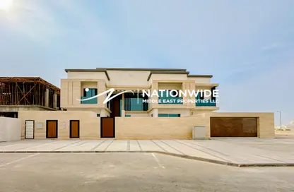 Villa - 6 Bedrooms - 7 Bathrooms for sale in Alreeman II - Al Shamkha - Abu Dhabi