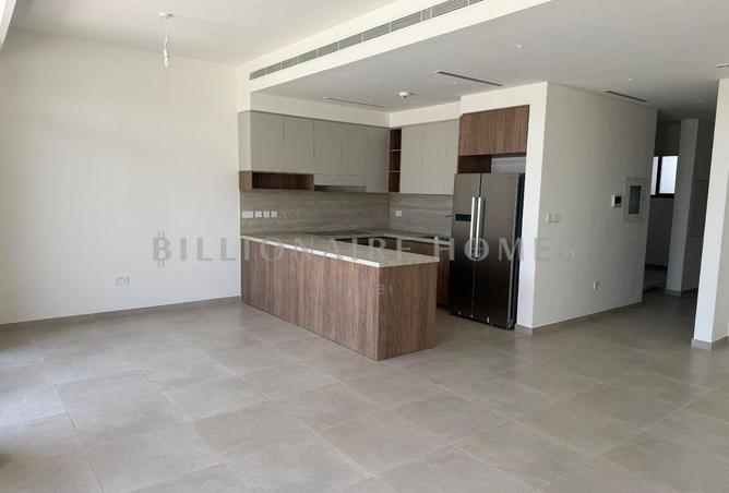 136081238 - Property Image 3