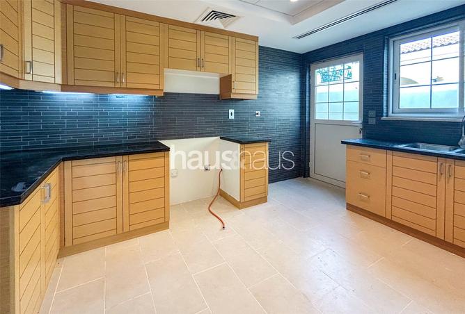 144598634 - Property Image 2