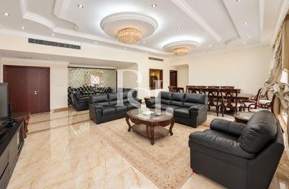 Apartment - 4 - 5 for sale in Rimal 5 - Rimal - Jumeirah Beach Residence - Dubai