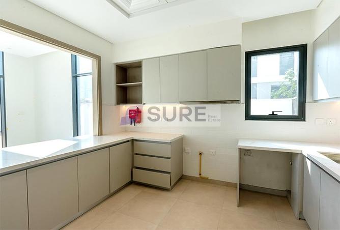 126545187 - Property Image 3
