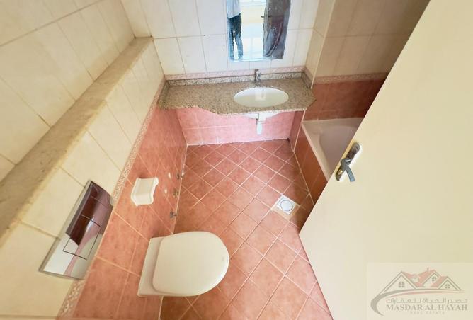 64030621 - Property Image 3