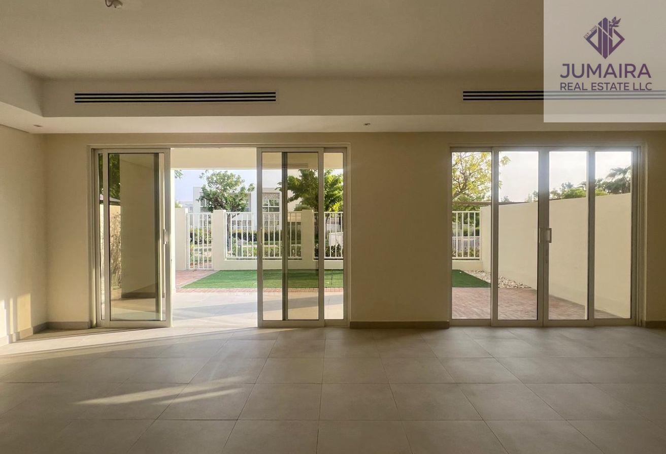 Coastal Living|Spacious 3BR+Maid | Private Garden