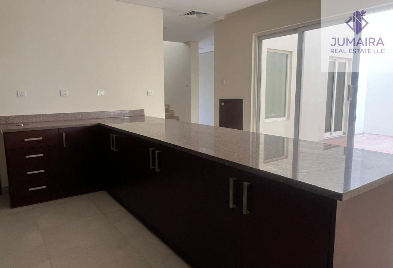 Coastal Living|Spacious 3BR+Maid | Private Garden