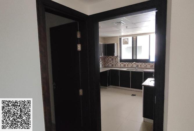 87037139 - Property Image 3