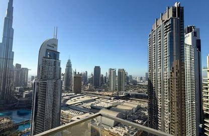 Apartment - 3 Bedrooms - 3 Bathrooms for rent in Burj Royale - Downtown Dubai - Dubai