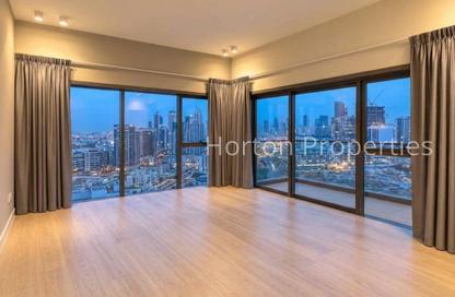 Apartment - 2 - 3 for rent in Park View Tower - District 14 - Jumeirah Village Circle - Dubai