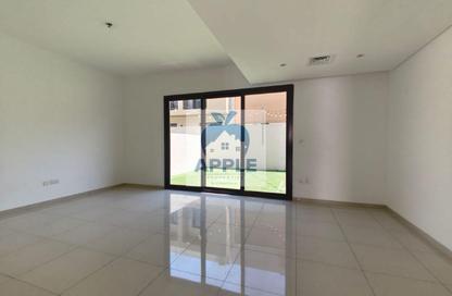Apartment - 3 - 4 for rent in Nasma Residence - Al Tai - Sharjah