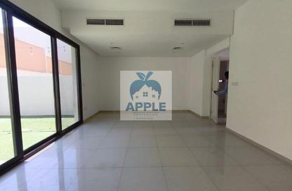 Apartment - 3 - 4 for rent in Nasma Residence - Al Tai - Sharjah