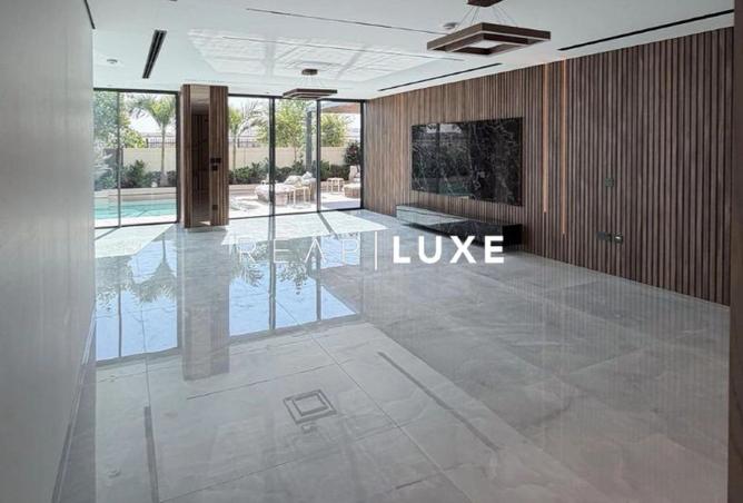 136551827 - Property Image 2