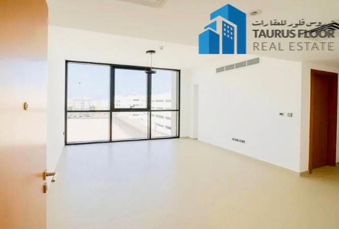 71504424 - Property Image 3