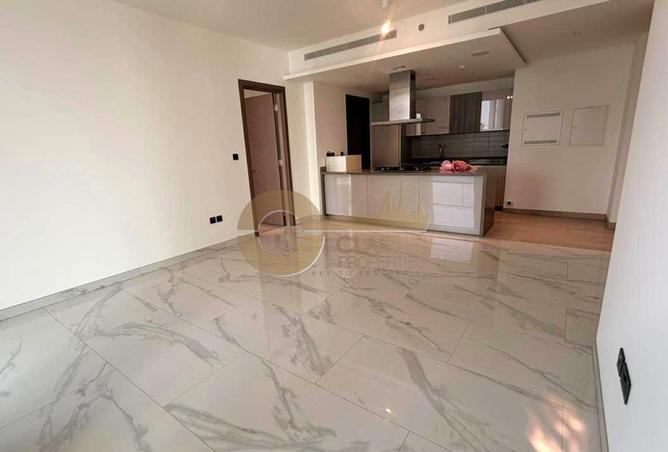 82803248 - صورة العقار 3