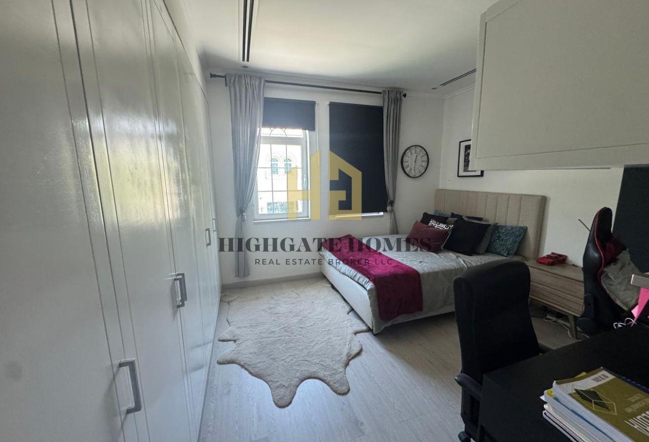 Vacant NOW | 4BR w/ Bedroom Downstairs | Prime Loc photo 25