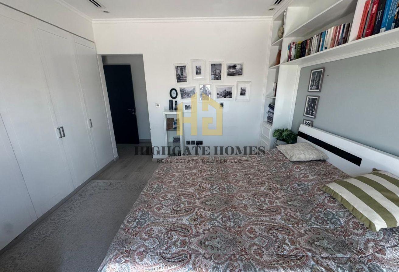 Vacant NOW | 4BR w/ Bedroom Downstairs | Prime Loc photo 19