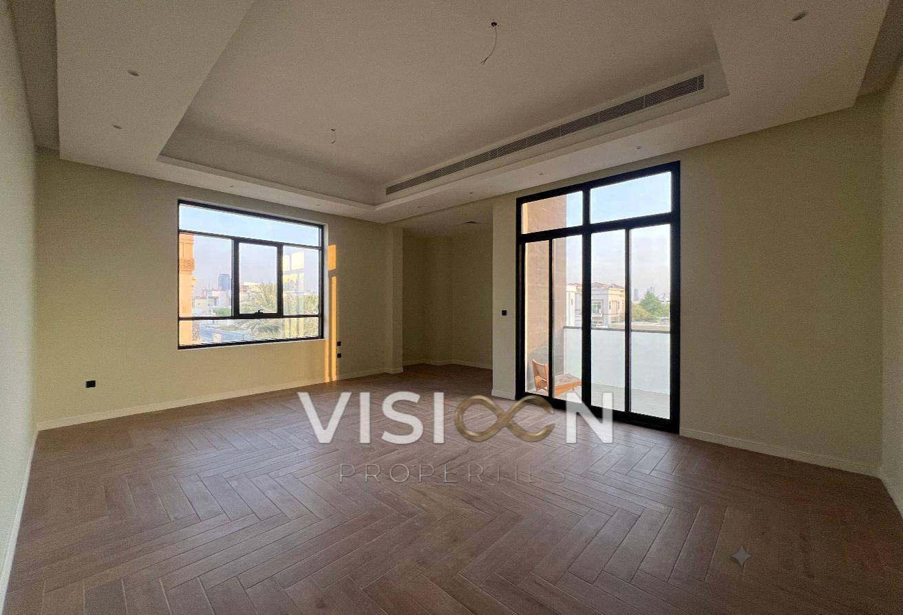 Modern Family Villa with 5 Spacious Bedrooms photo 9