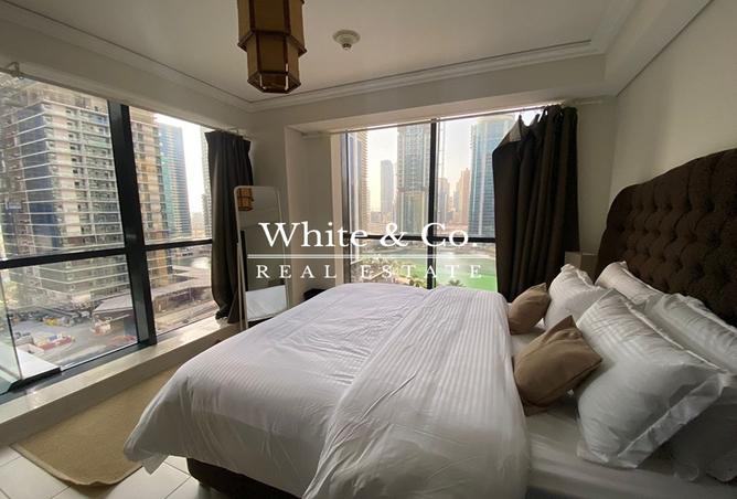 Full Lake View |Fully Furnished| Open Plan photo 3