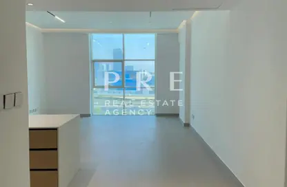 شقة - غرفة نوم - 1 حمام للايجار في برج سكالا - الخليج التجاري - دبي