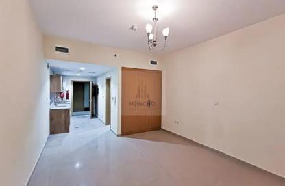 Apartment - Studio - 1 Bathroom for rent in May Residence 4 - May Residence - District 10 - Jumeirah Village Circle - Dubai Apartment - Studio - 1 Bathroom for rent in May Residence 4 - May Residence - District 10 - Jumeirah Village Circle - Dubai