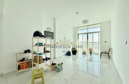 Apartment - 3 Bedrooms - 4 Bathrooms for rent in Arabian Gate - Dubai Silicon Oasis - Dubai