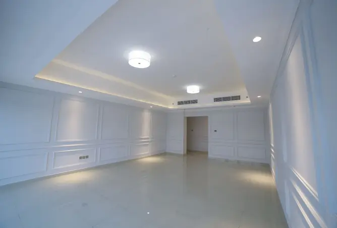 148617946 - Property Image 3