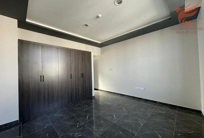 64403984 - صورة العقار 3