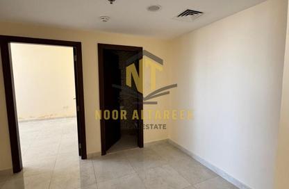 Apartment - 1 - 2 for rent in Al Majaz 2 - Al Majaz - Sharjah