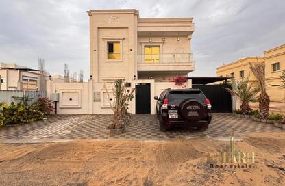 Villa - 3 Bedrooms - 5 Bathrooms for rent in Al Yasmeen 1 - Al Yasmeen - Ajman