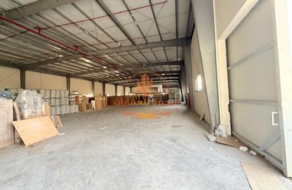 Factory - Studio - 7 Bathrooms for rent in Ali Mousa Building - Al Sajaa Industrial - Al Sajaa - Sharjah