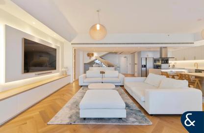 Apartment - 2 Bedrooms - 3 Bathrooms for sale in Marina Residences 3 - Marina Residences - Palm Jumeirah - Dubai