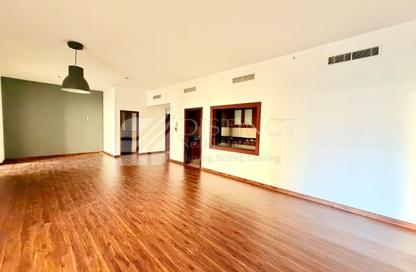 Apartment - 1 - 2 for rent in Bahar 2 - Bahar - Jumeirah Beach Residence - Dubai