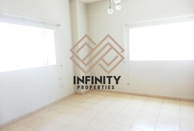 69893638 - صورة العقار 2