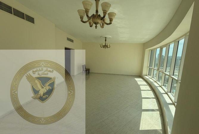 92707900 - Property Main Image