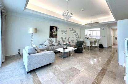 Apartment - 1 - 2 for rent in The Fairmont Palm Residence South - The Fairmont Palm Residences - Palm Jumeirah - Dubai