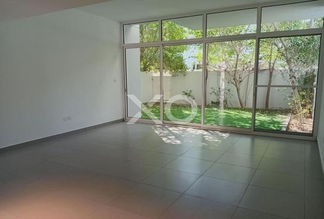 88733023 - Property Image 2