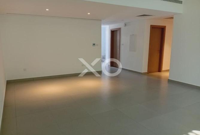 88733023 - Property Image 3