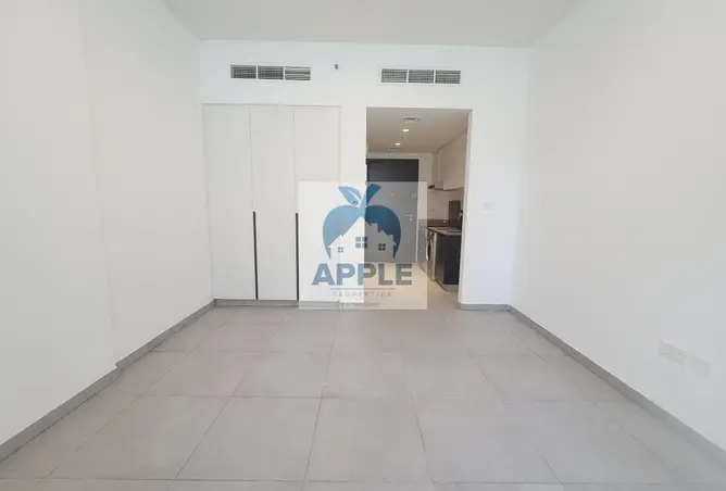 111425177 - Property Image 3