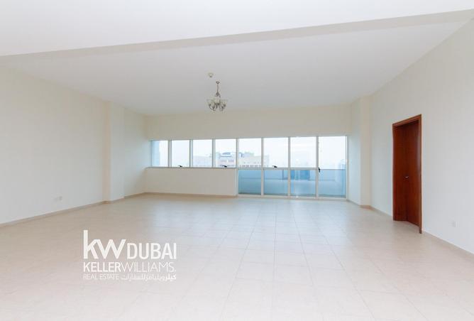 71126185 - صورة العقار 2