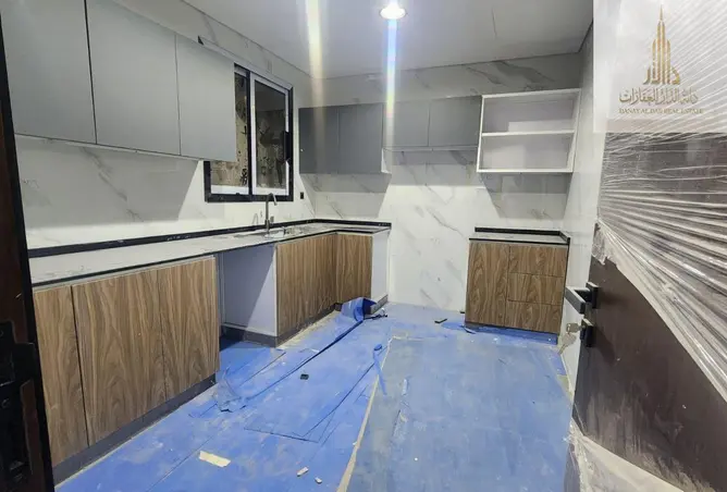 166571941 - Property Image 2