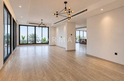 Villa - 5 Bedrooms - 6 Bathrooms for rent in Jumeirah 3 Villas - Jumeirah 3 - Jumeirah - Dubai
