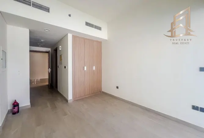 130211477 - Property Image 3